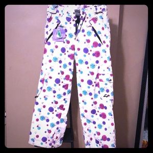 Girls XL Ride snowboarding pants.